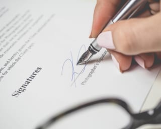 Contracted By Sign 3 Ways for a Company to Validly Sign a Contract | LegalVision