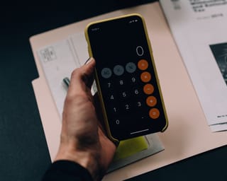 What To Do if You Overpay Employees? | LegalVision UK